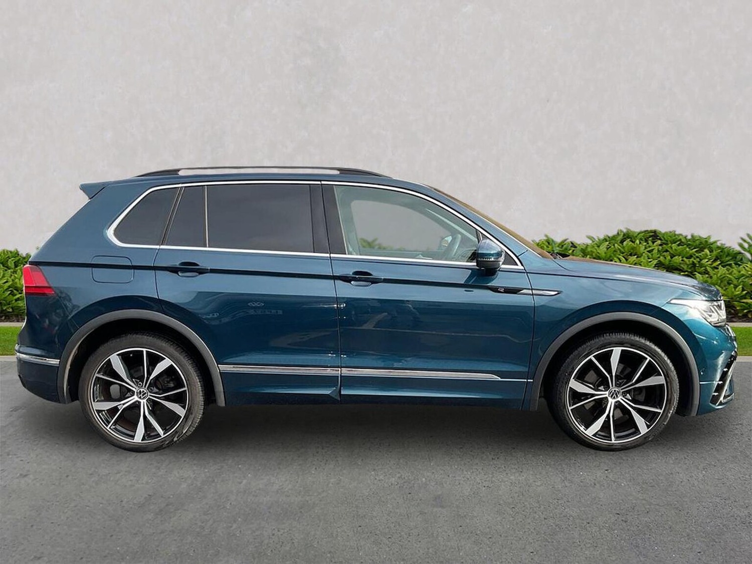 Used Volkswagen Tiguan 2022 for sale - 76455296: Photo 3