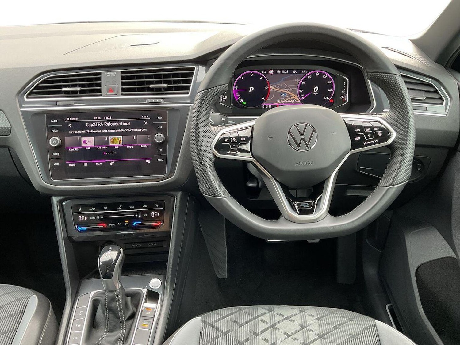 Used Volkswagen Tiguan 2022 for sale - 76455296: Photo 9