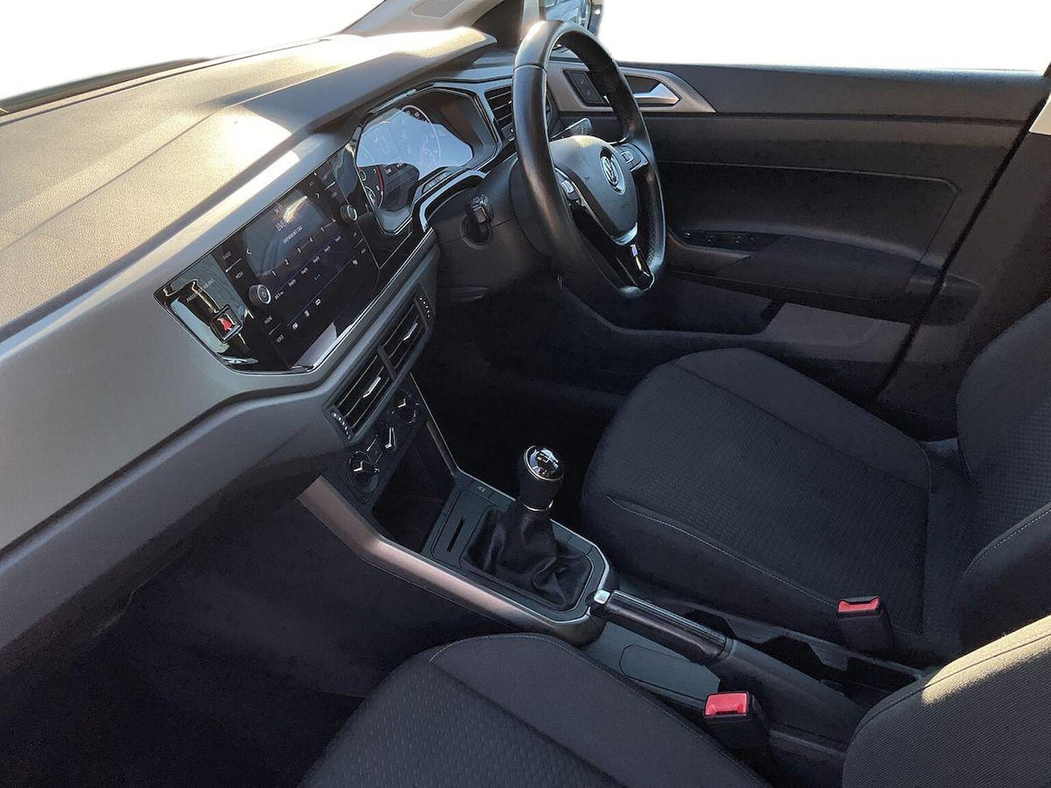 Used Volkswagen Polo 2018 for sale - 76655876: Photo 7