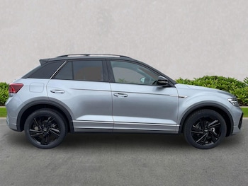 Used Volkswagen T-Roc 2025 for sale - 77487619: Photo