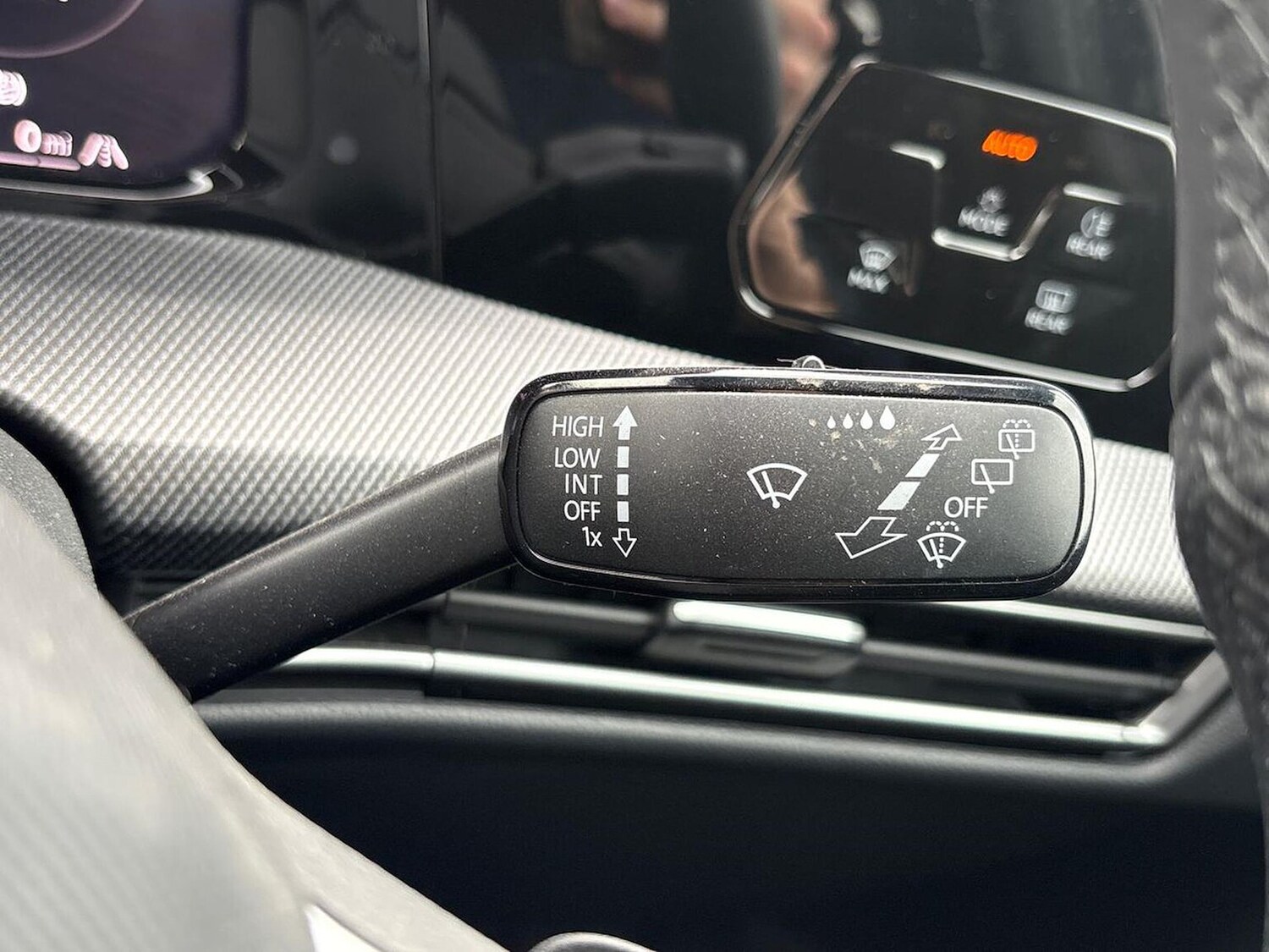 Used Volkswagen Golf 2025 for sale - 78194511: Photo 25