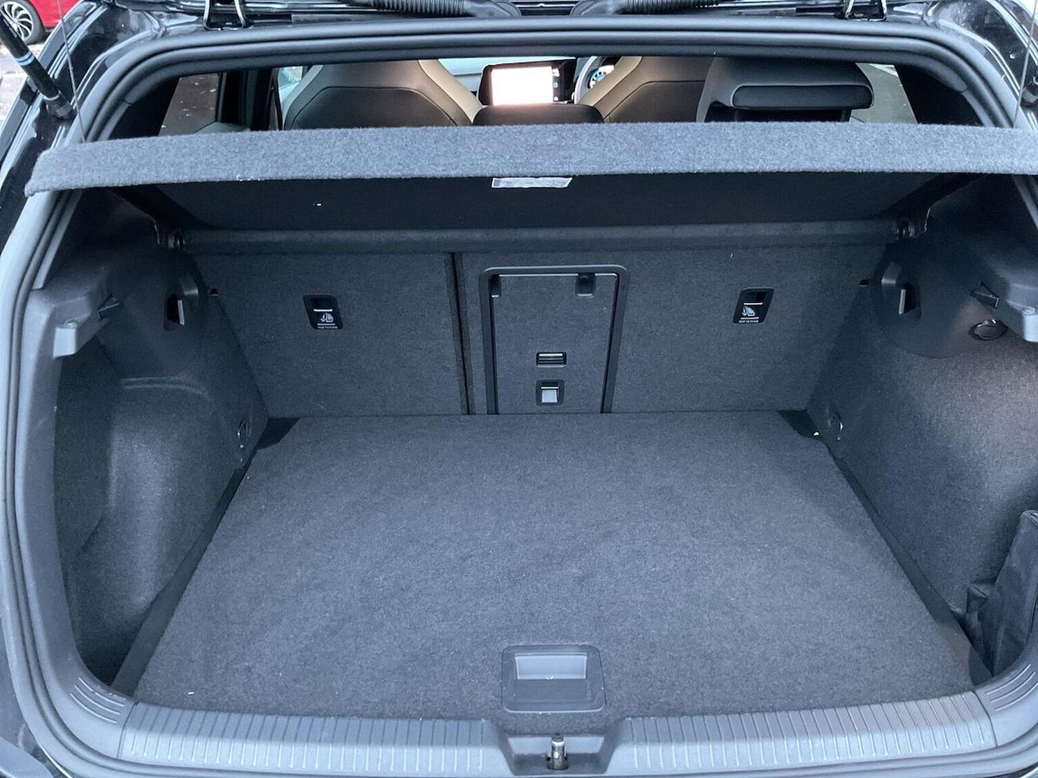 Used Volkswagen Golf 2023 for sale - 76526117: Photo 17