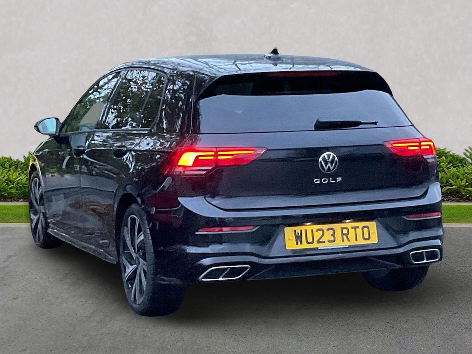 Used Volkswagen Golf 2023 for sale - 76526117: Photo 2