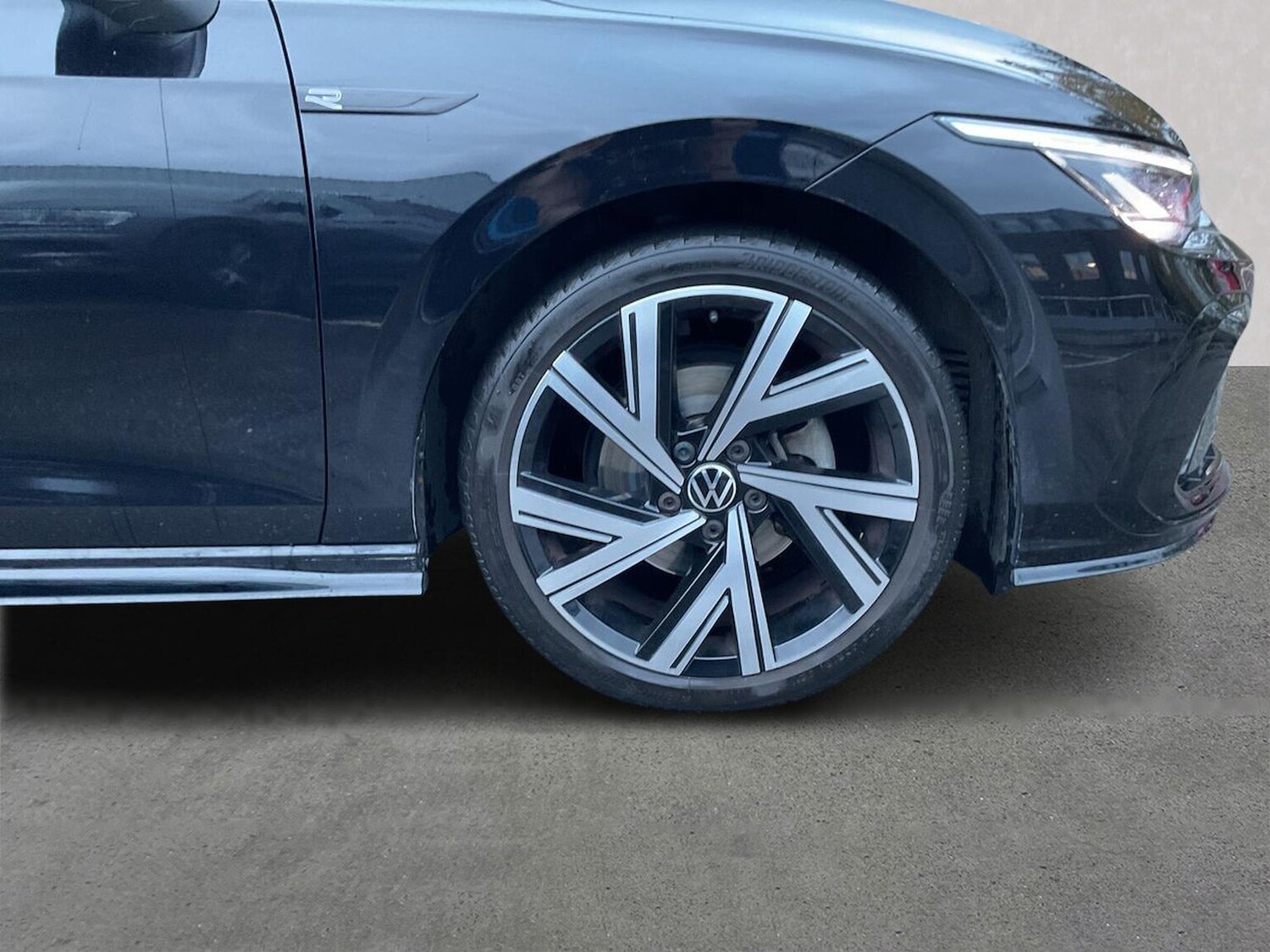 Used Volkswagen Golf 2023 for sale - 76526117: Photo 6