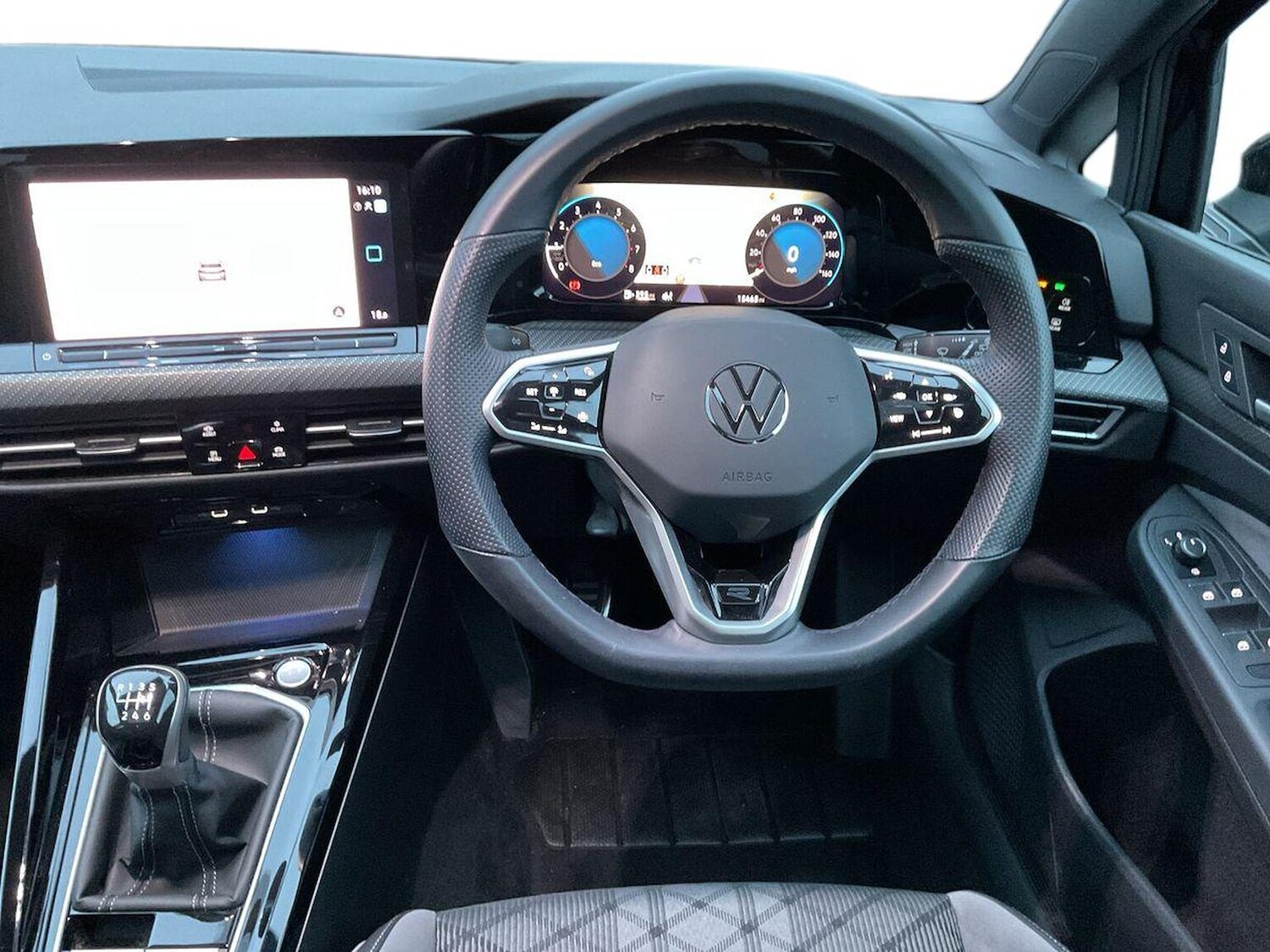 Used Volkswagen Golf 2023 for sale - 76526117: Photo 9