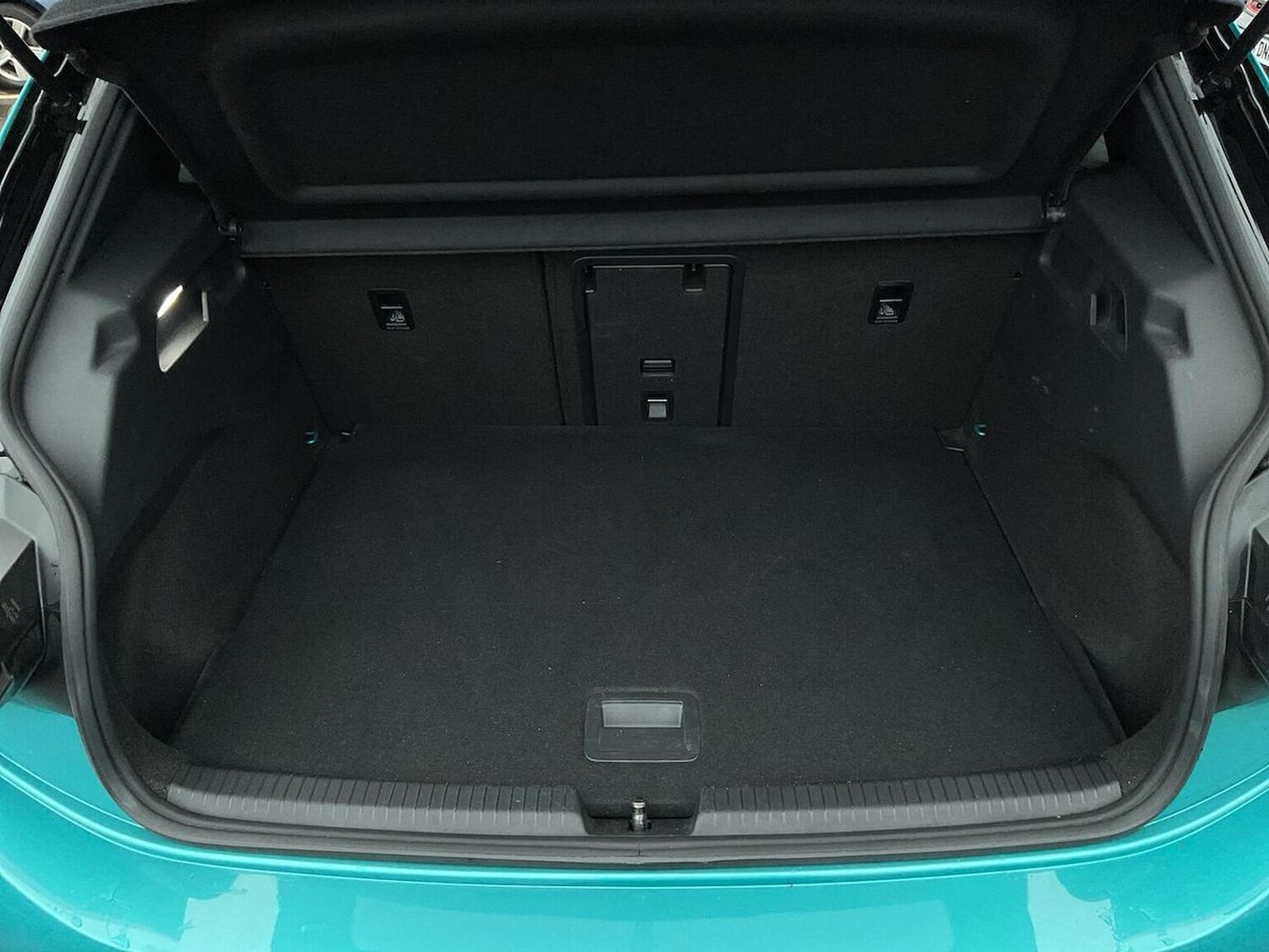 Used Volkswagen ID.3 2022 for sale - 76418239: Photo 17