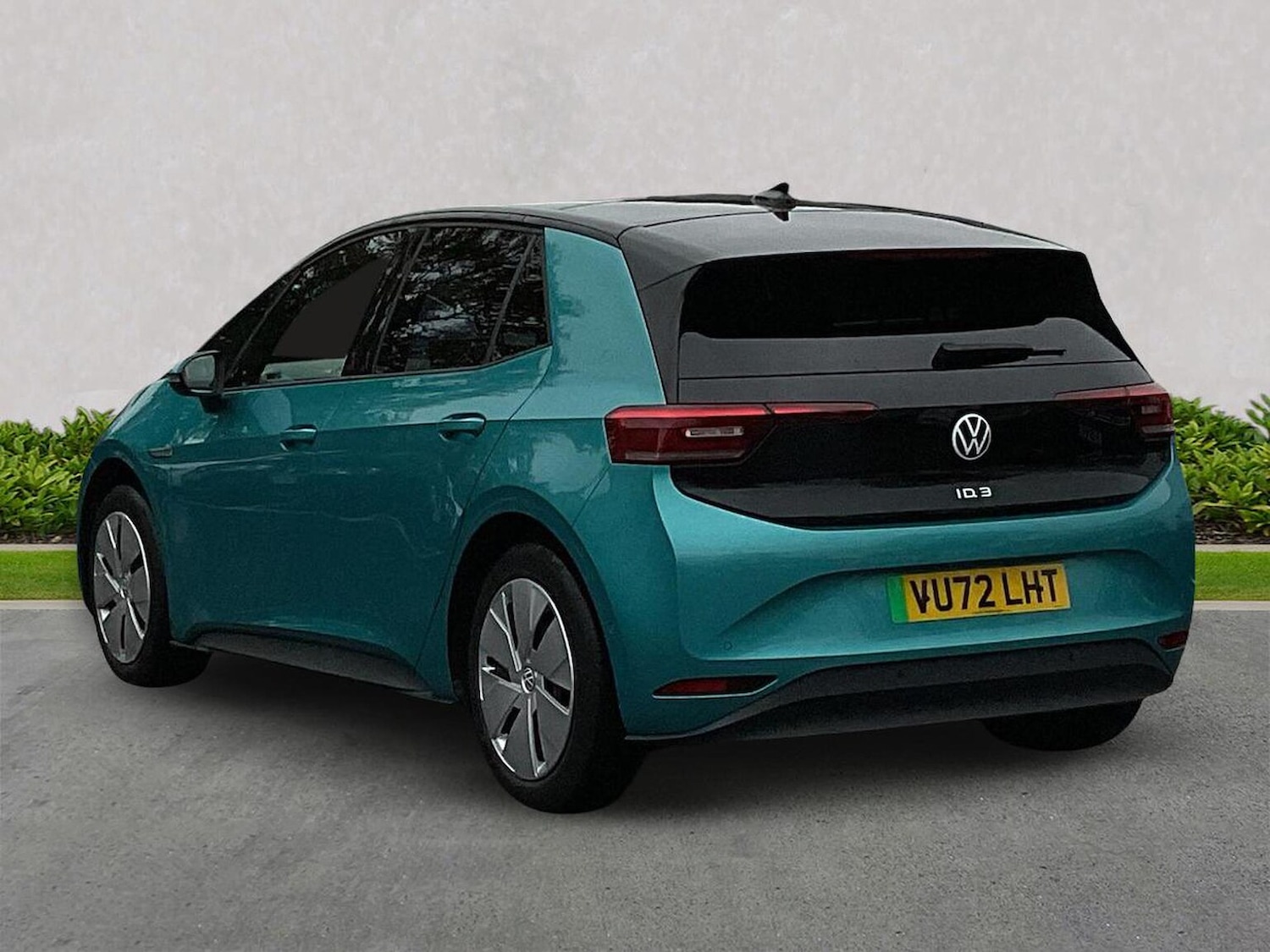 Used Volkswagen ID.3 2022 for sale - 76418239: Photo 2