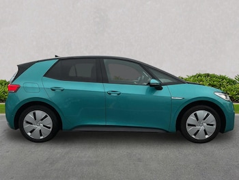 Used Volkswagen ID.3 2022 for sale - 76418239: Photo