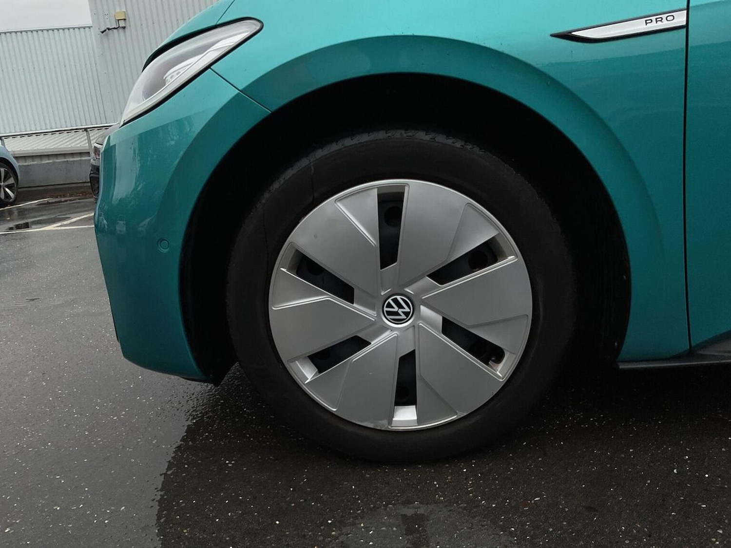 Used Volkswagen ID.3 2022 for sale - 76418239: Photo 6