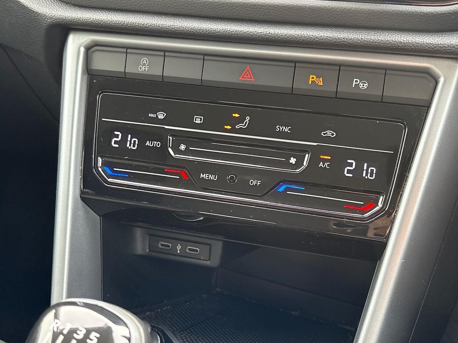 Used Volkswagen T-Roc 2023 for sale - 78194479: Photo 12