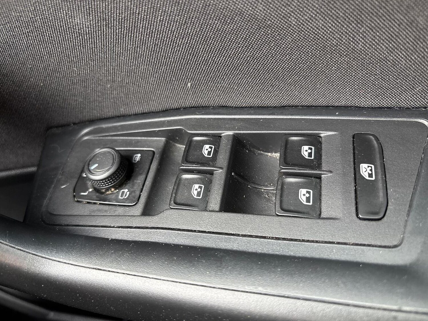 Used Volkswagen T-Roc 2023 for sale - 78194479: Photo 21