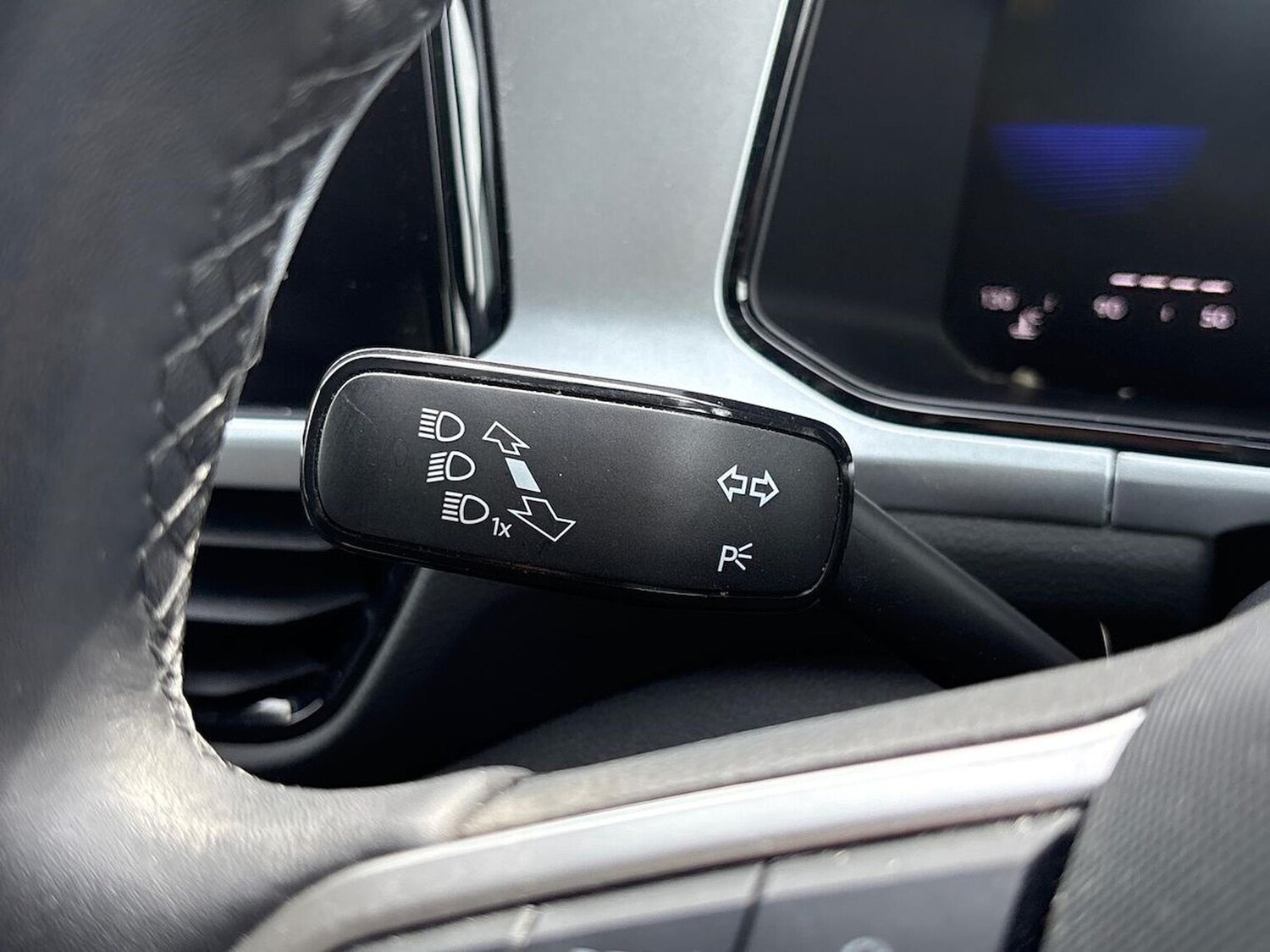 Used Volkswagen T-Roc 2023 for sale - 78194479: Photo 26