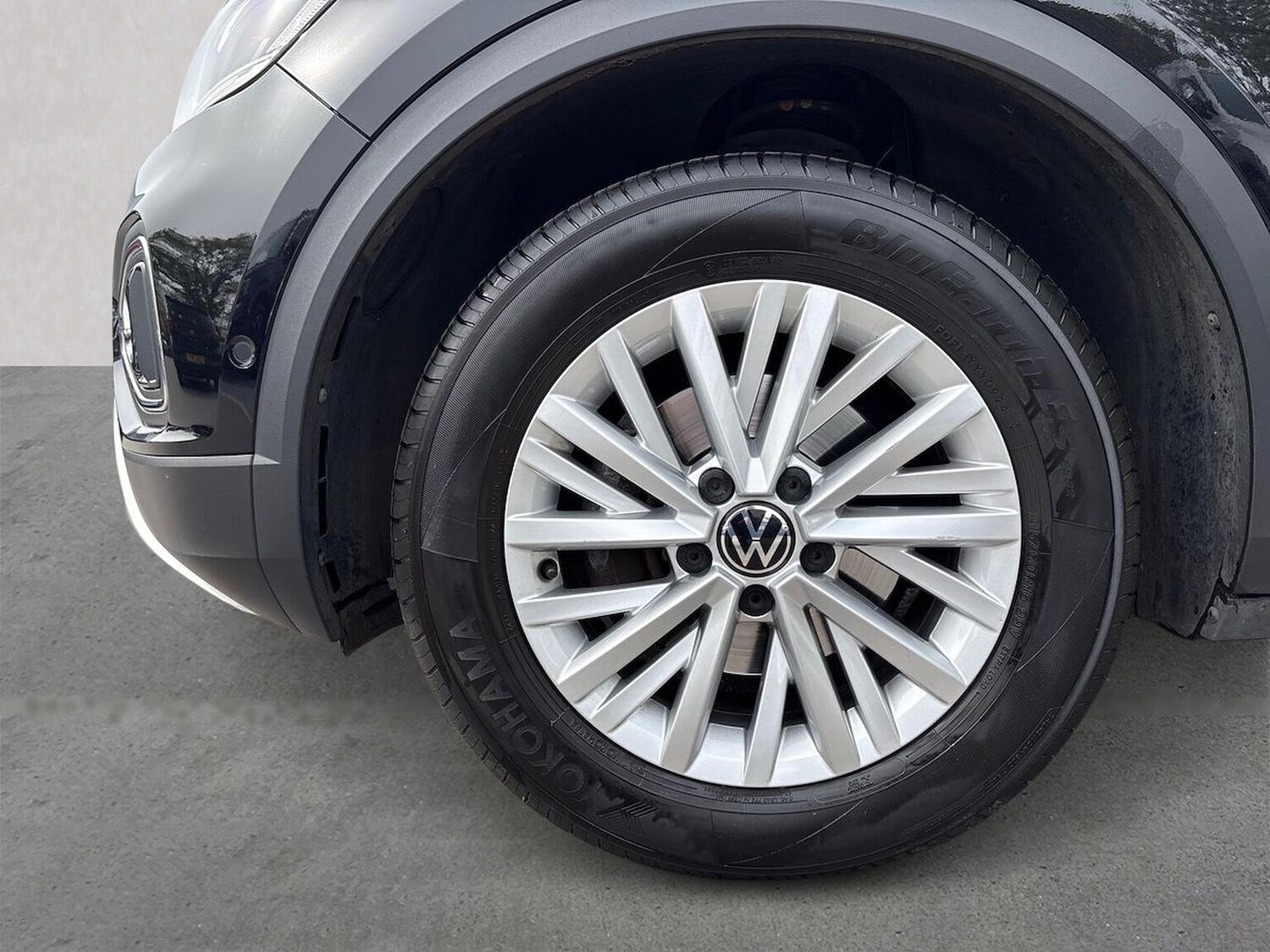 Used Volkswagen T-Roc 2023 for sale - 78194479: Photo 6