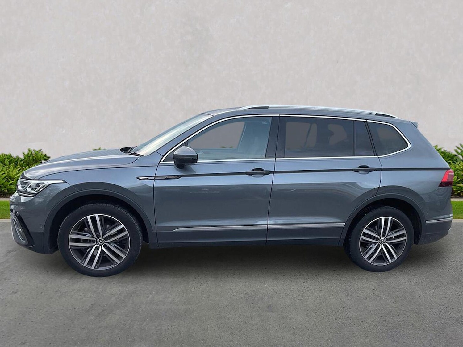 Used Volkswagen Tiguan Allspace 2023 for sale - 76555445: Photo 19