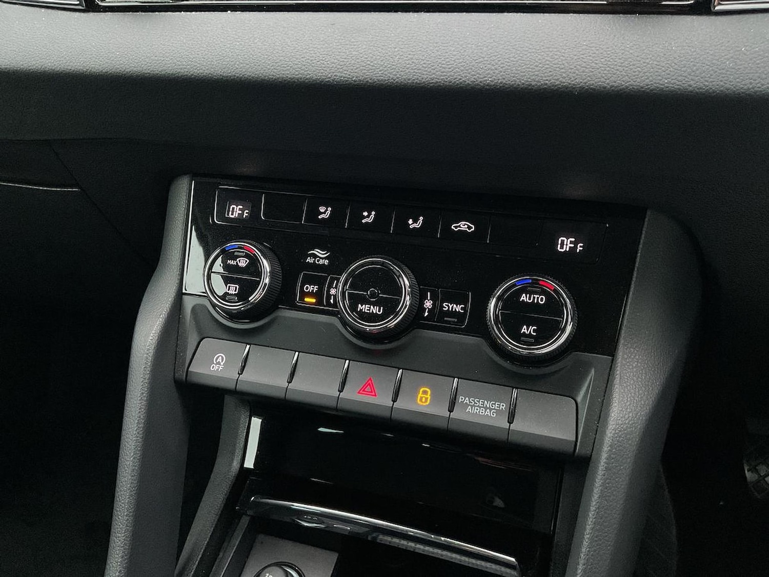 Used Skoda Karoq 2023 for sale - 76497322: Photo 12