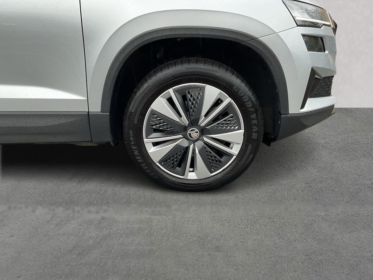 Used Skoda Karoq 2023 for sale - 76497322: Photo 6