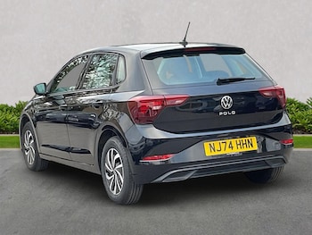 Used Volkswagen Polo 2024 for sale - 77487606: Photo