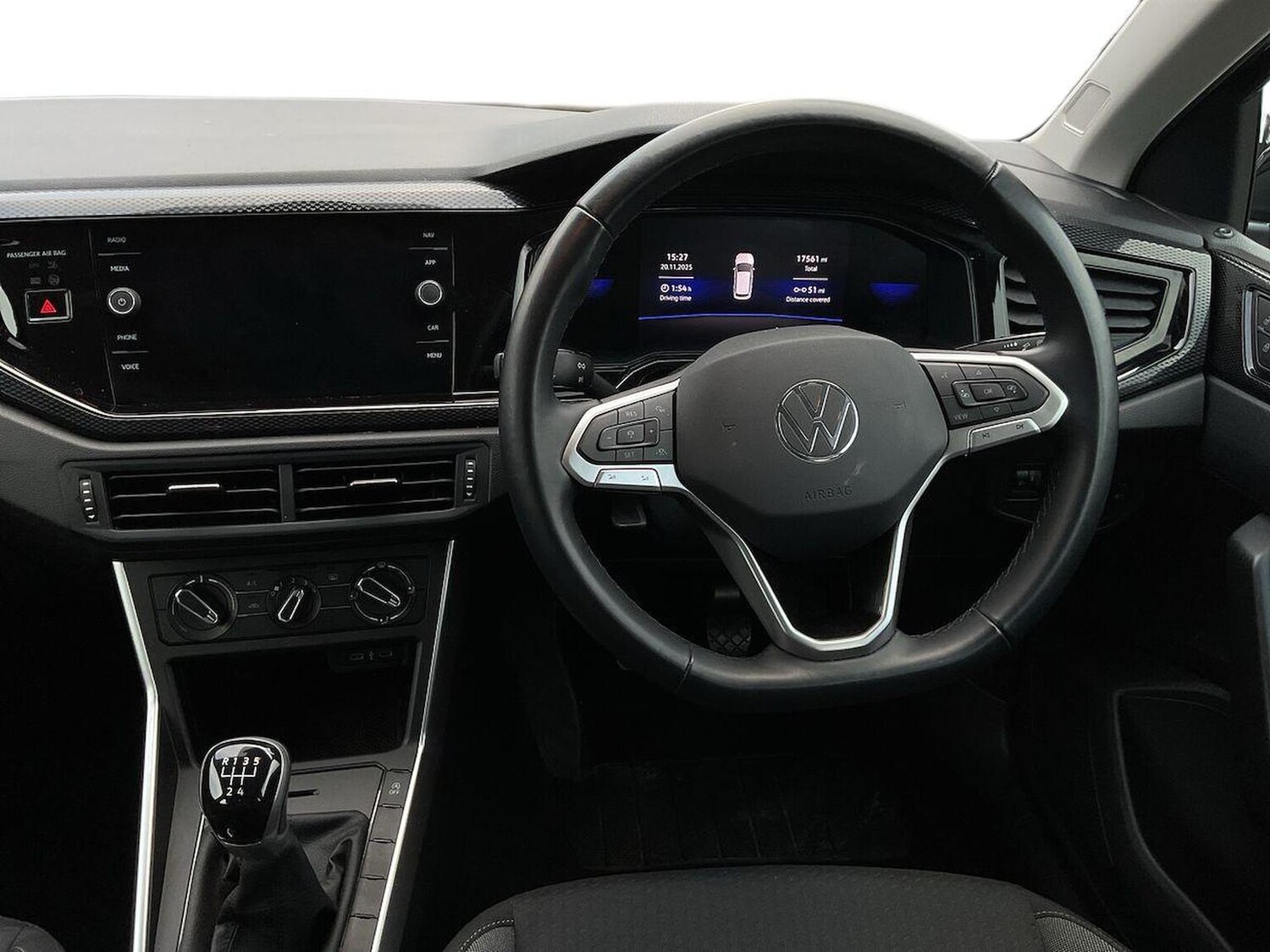 Used Volkswagen Polo 2024 for sale - 77487606: Photo 9