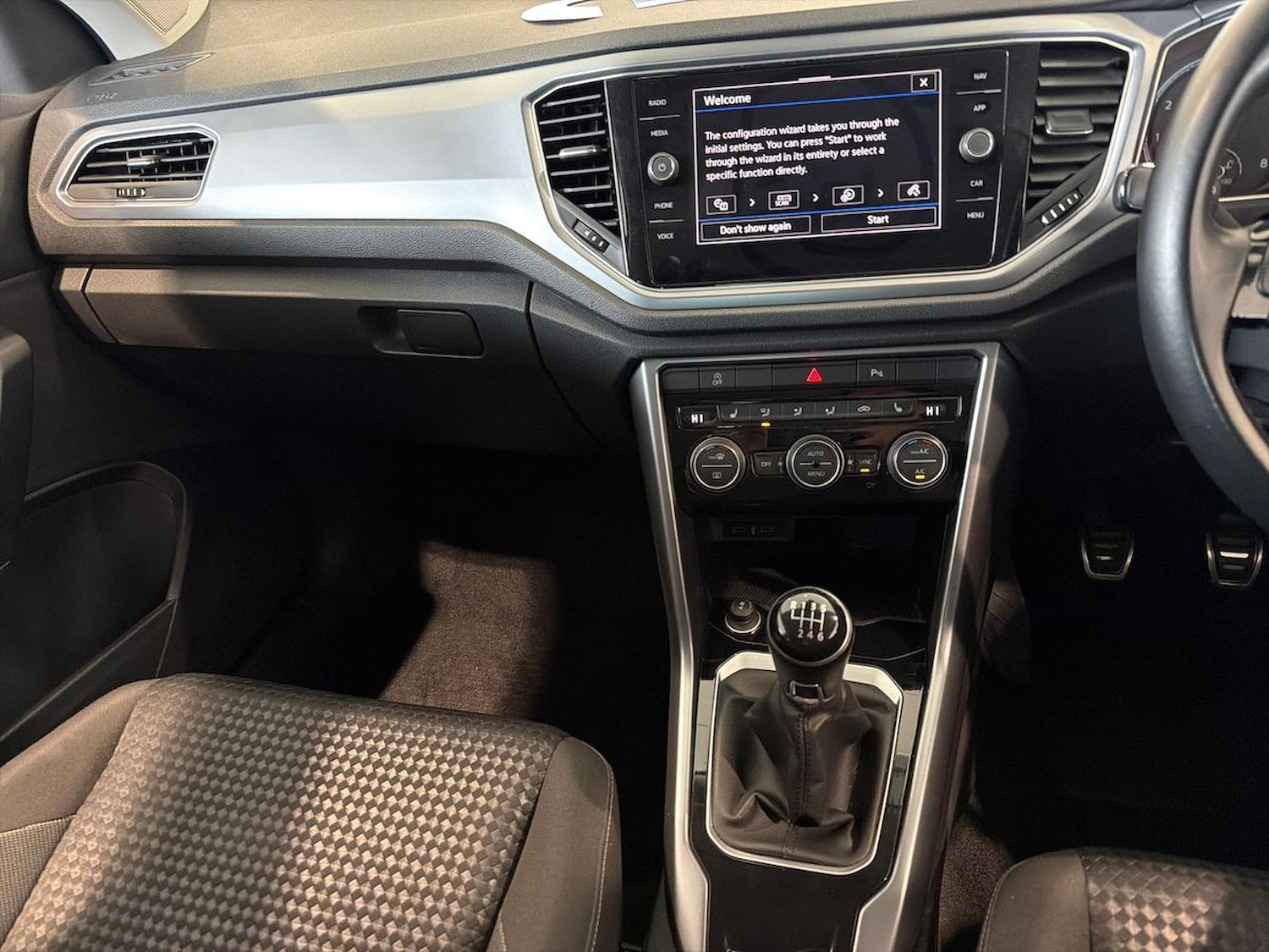 Used Volkswagen T-Roc 2021 for sale - 77688087: Photo 13