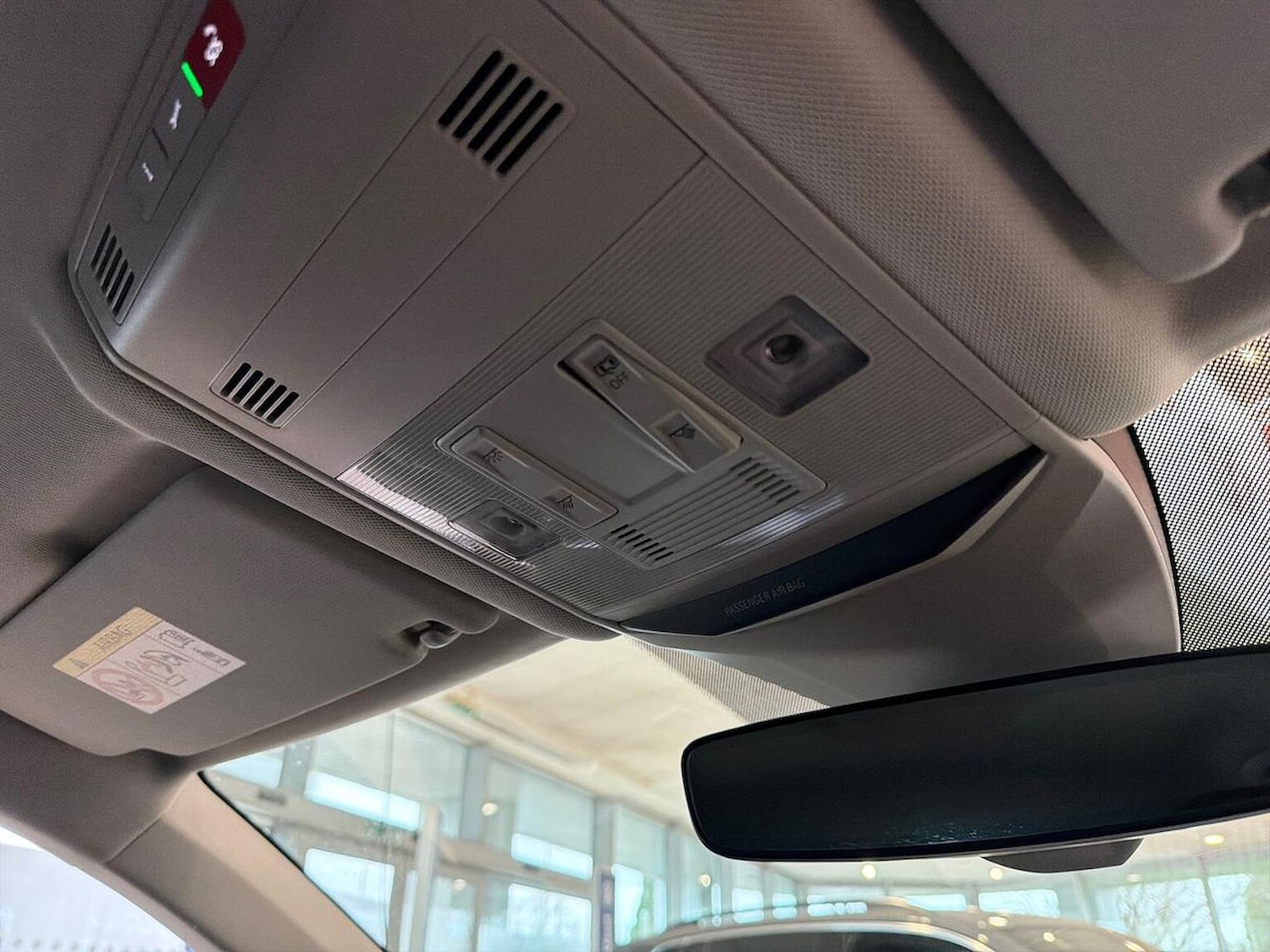 Used Volkswagen T-Roc 2021 for sale - 77688087: Photo 14