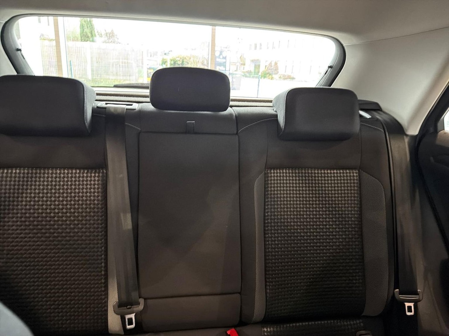 Used Volkswagen T-Roc 2021 for sale - 77688087: Photo 16