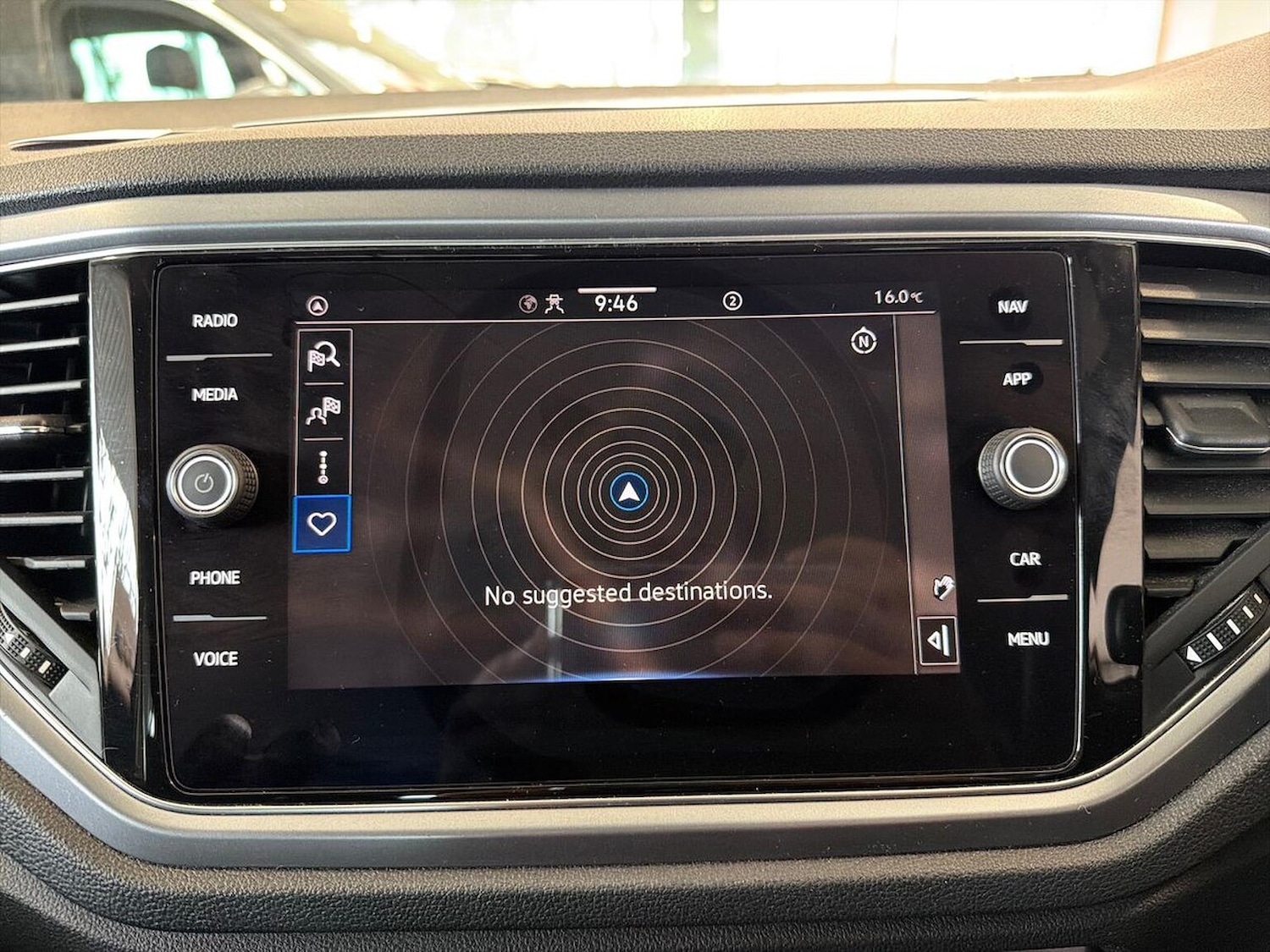 Used Volkswagen T-Roc 2021 for sale - 77688087: Photo 24