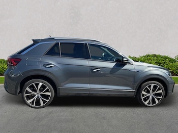 Used Volkswagen T-Roc 2023 for sale - 75724632: Photo