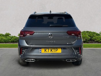 Used Volkswagen T-Roc 2023 for sale - 75724632: Photo