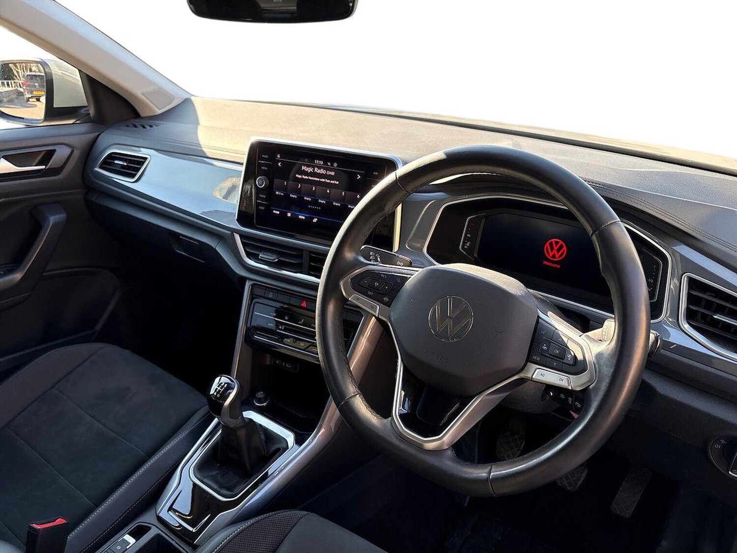 Used Volkswagen T-Roc 2023 for sale - 78194397: Photo 15