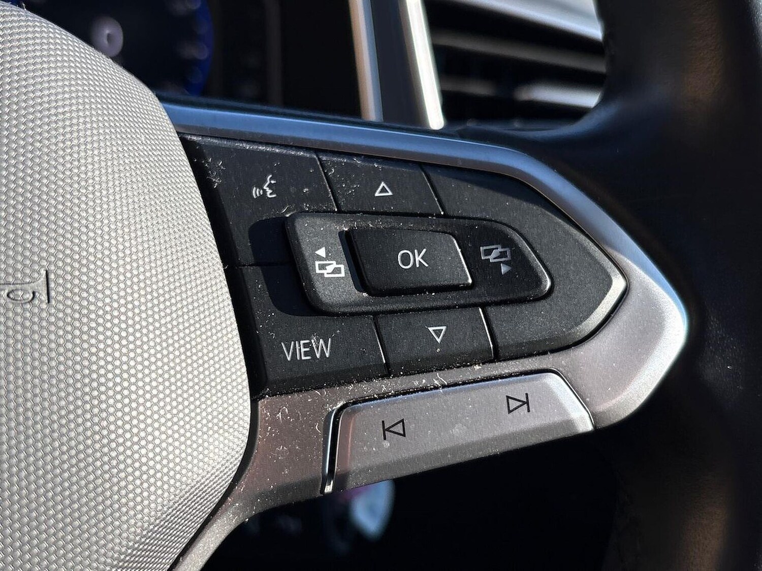 Used Volkswagen T-Roc 2023 for sale - 78194397: Photo 24