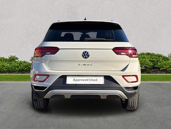 Used Volkswagen T-Roc 2023 for sale - 78194397: Photo