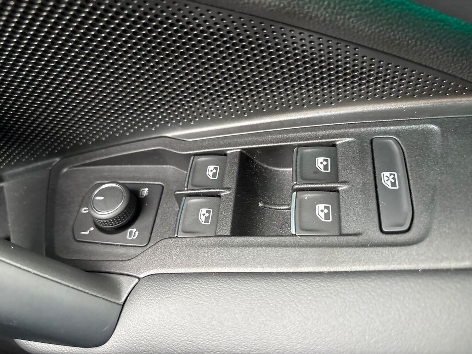 Used Volkswagen Tiguan 2025 for sale - 78194346: Photo 21