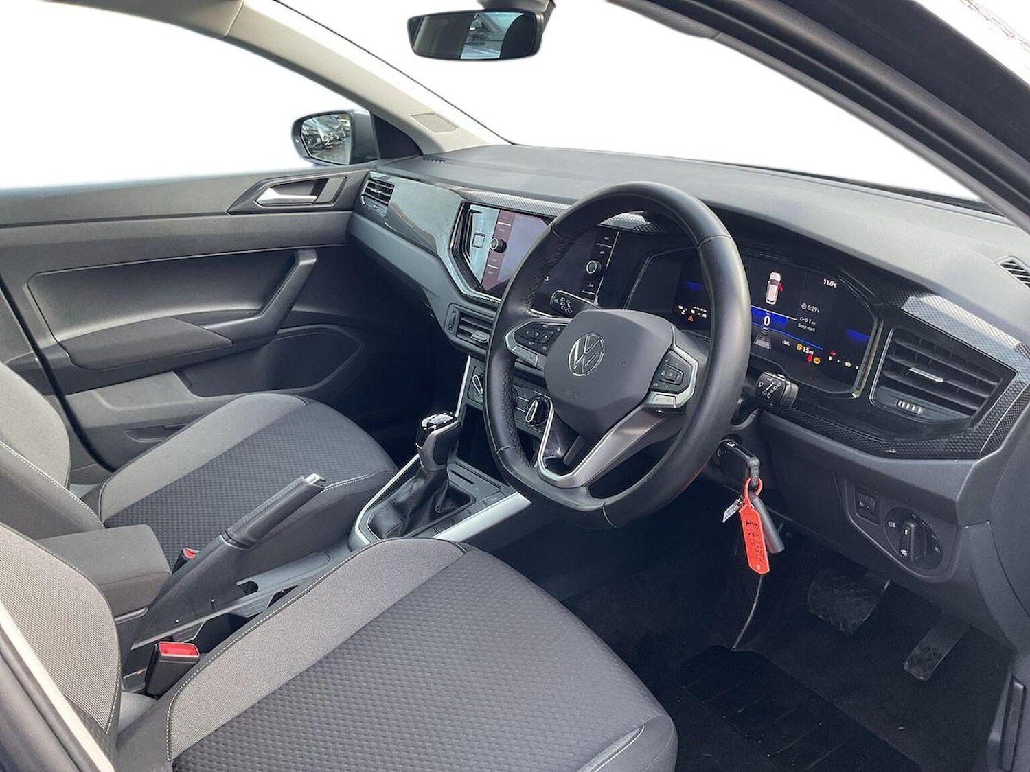 Used Volkswagen Polo 2024 for sale - 78004642: Photo 15