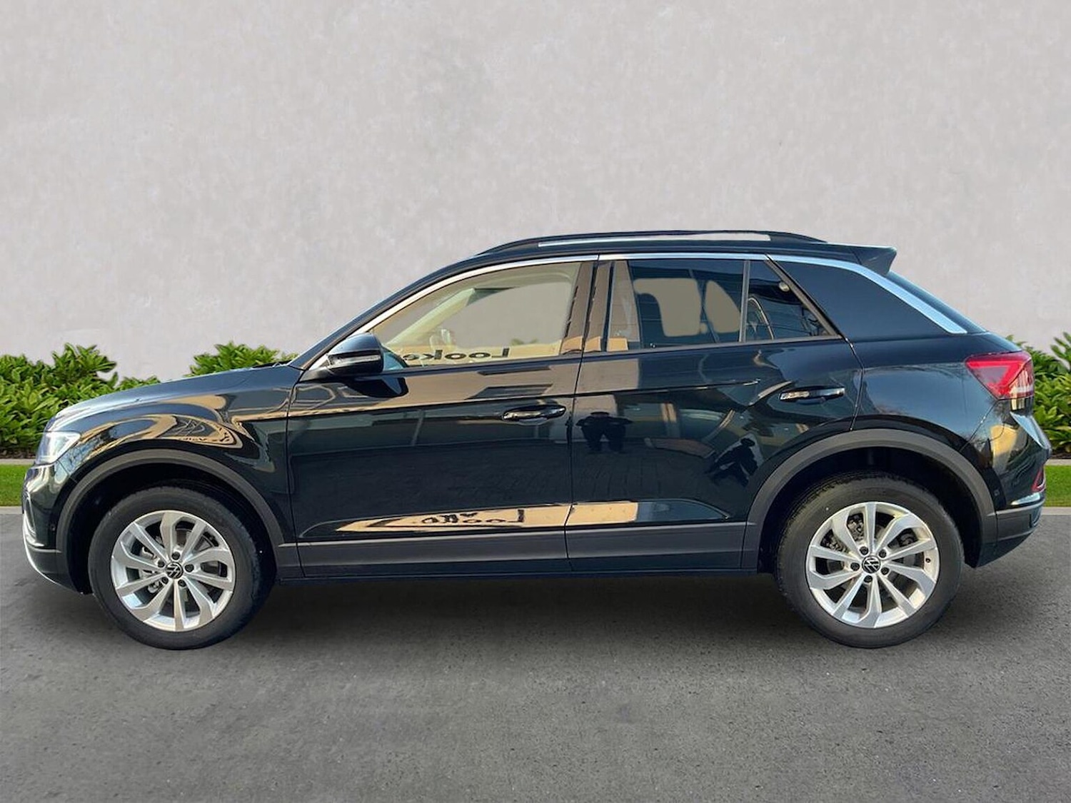 Used Volkswagen T-Roc 2025 for sale - 77555288: Photo 19