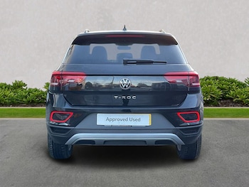 Used Volkswagen T-Roc 2025 for sale - 77555288: Photo