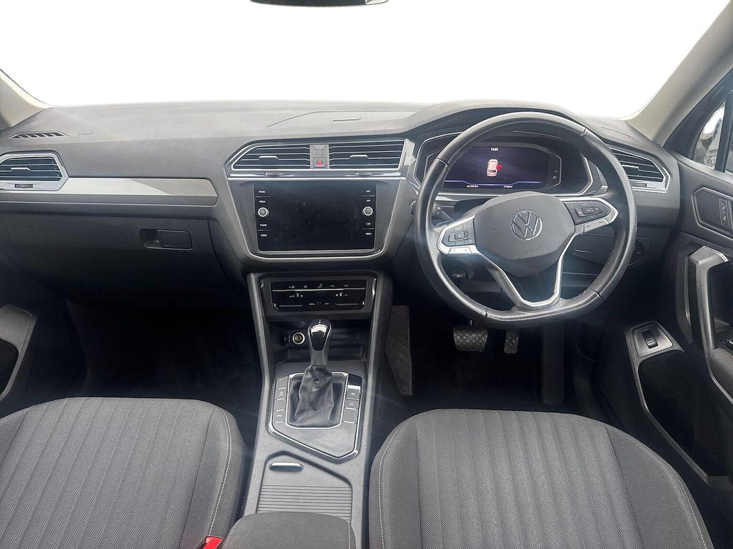 Used Volkswagen Tiguan Allspace 2022 for sale - 77688088: Photo 8