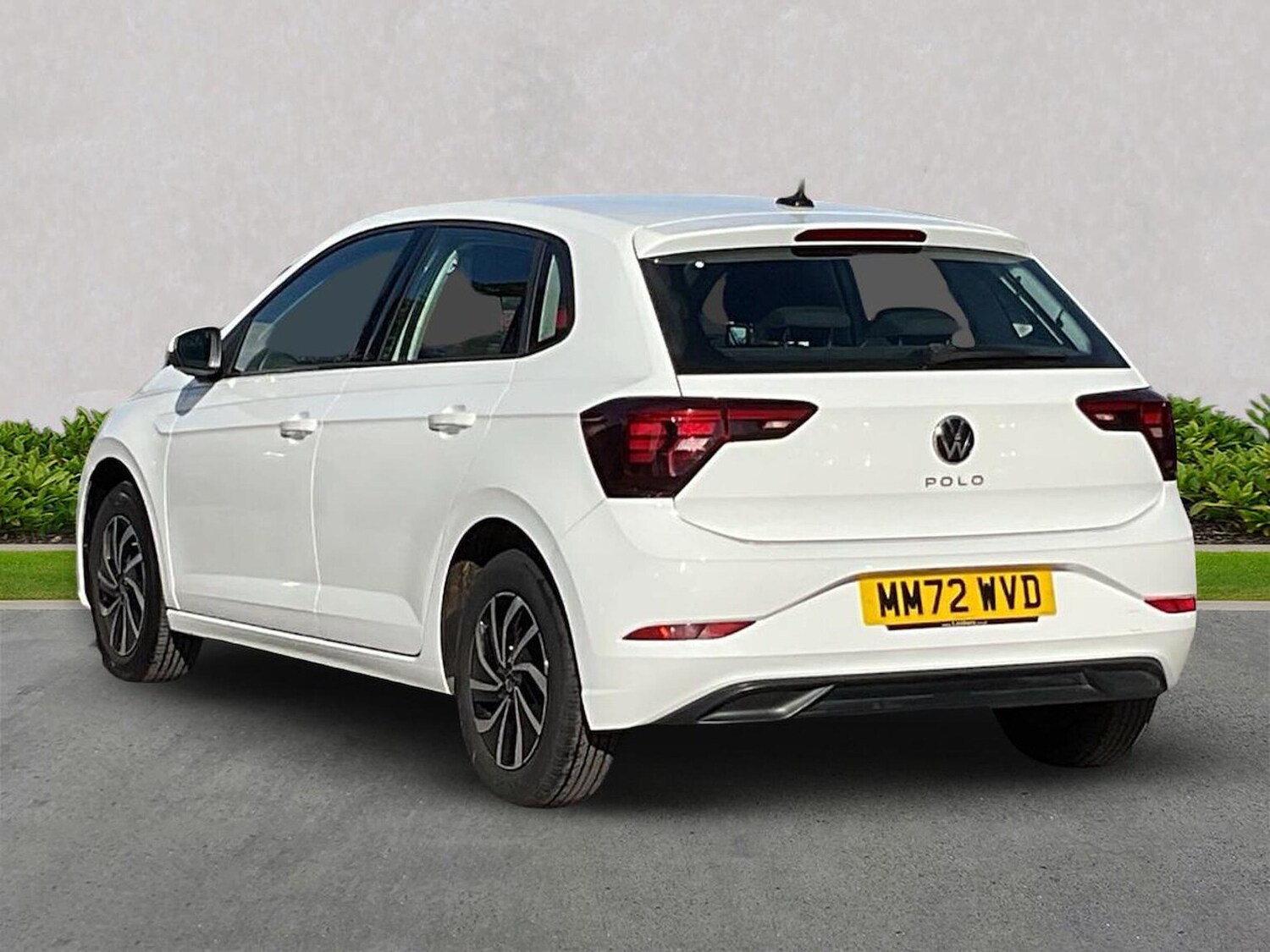 Used Volkswagen Polo 2023 for sale - 76611599: Photo 2