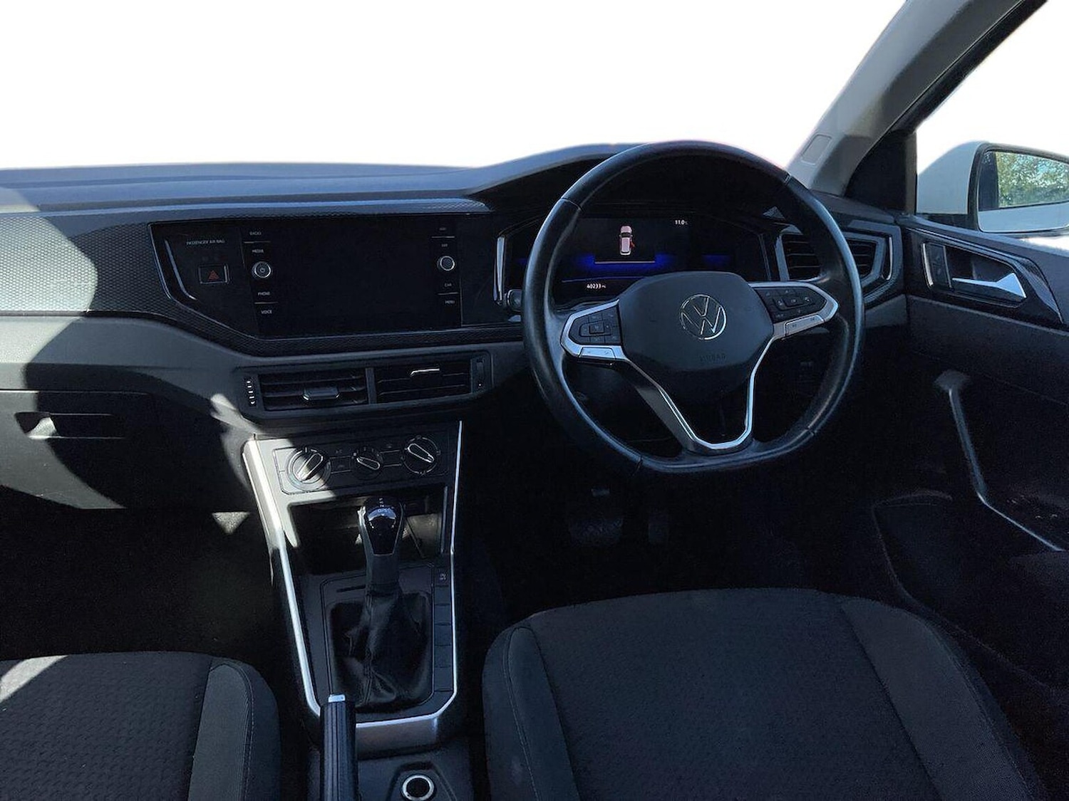 Used Volkswagen Polo 2023 for sale - 76611599: Photo 8