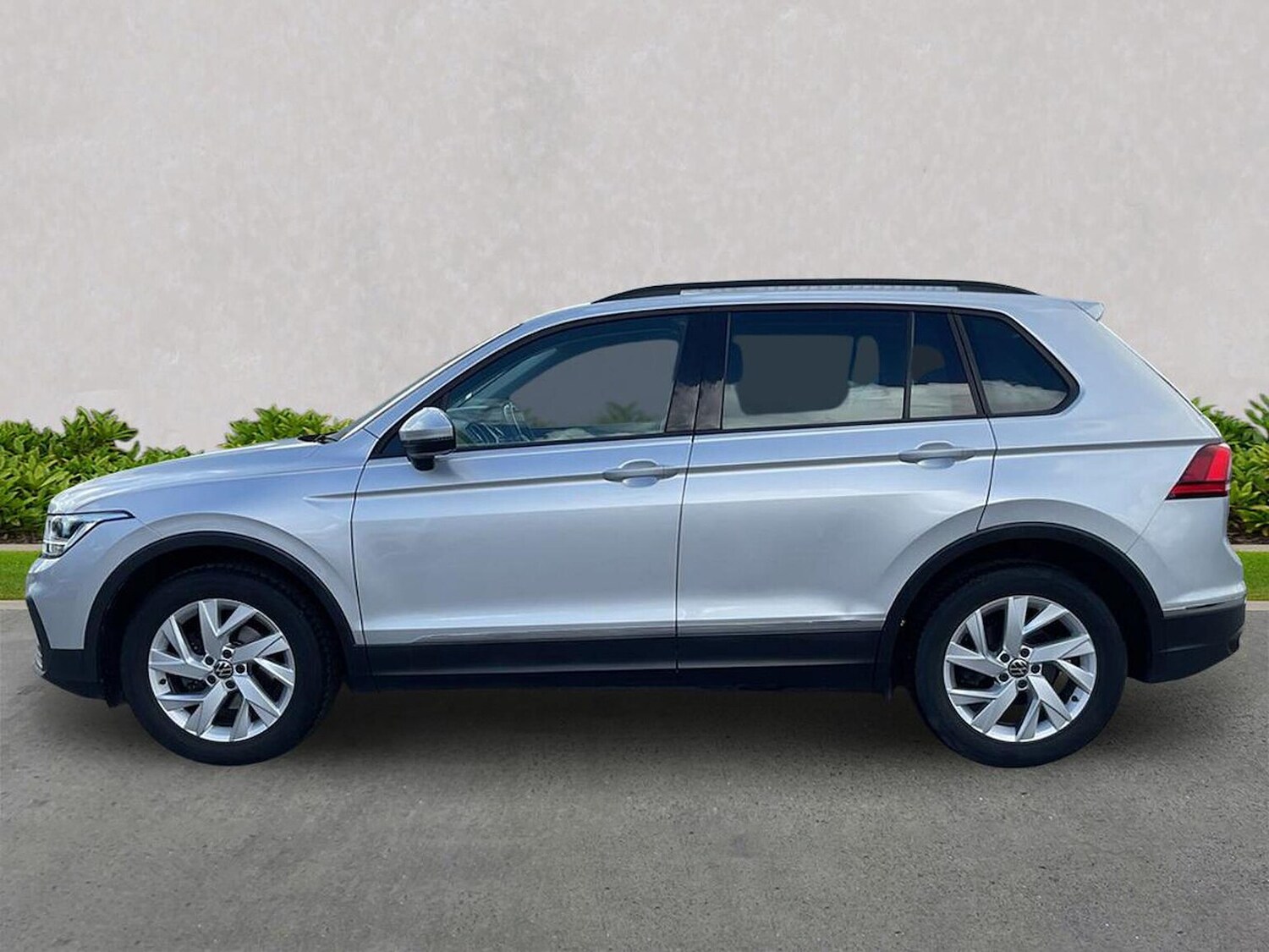 Used Volkswagen Tiguan 2021 for sale - 76313884: Photo 19