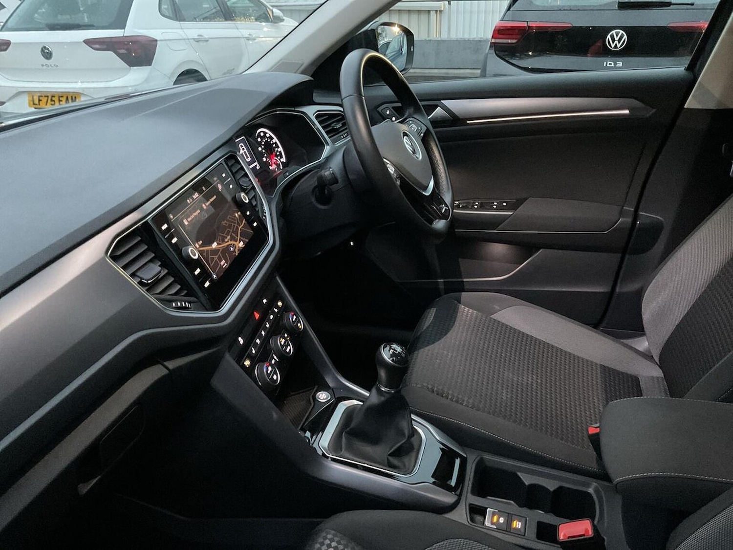 Used Volkswagen T-Roc 2021 for sale - 76763427: Photo 7