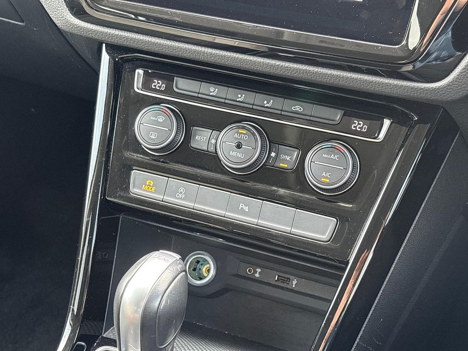 Used Volkswagen Touran 2019 for sale - 77896280: Photo 12