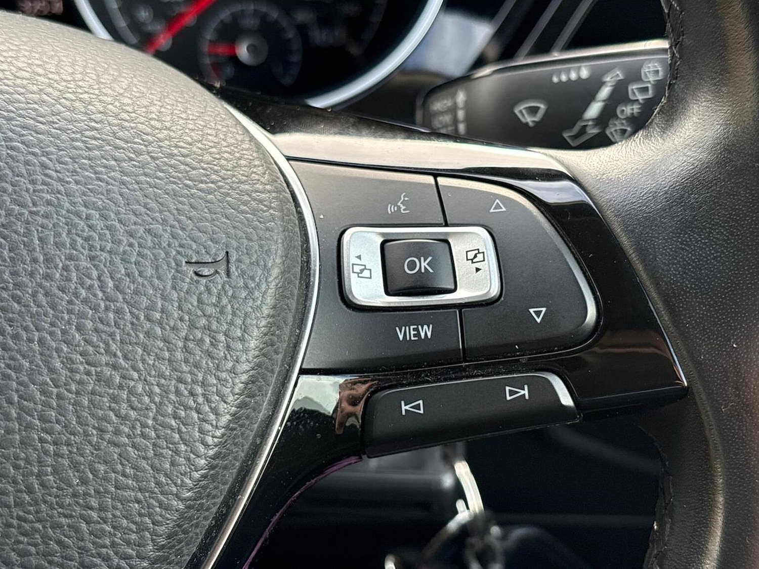 Used Volkswagen Touran 2019 for sale - 77896280: Photo 24