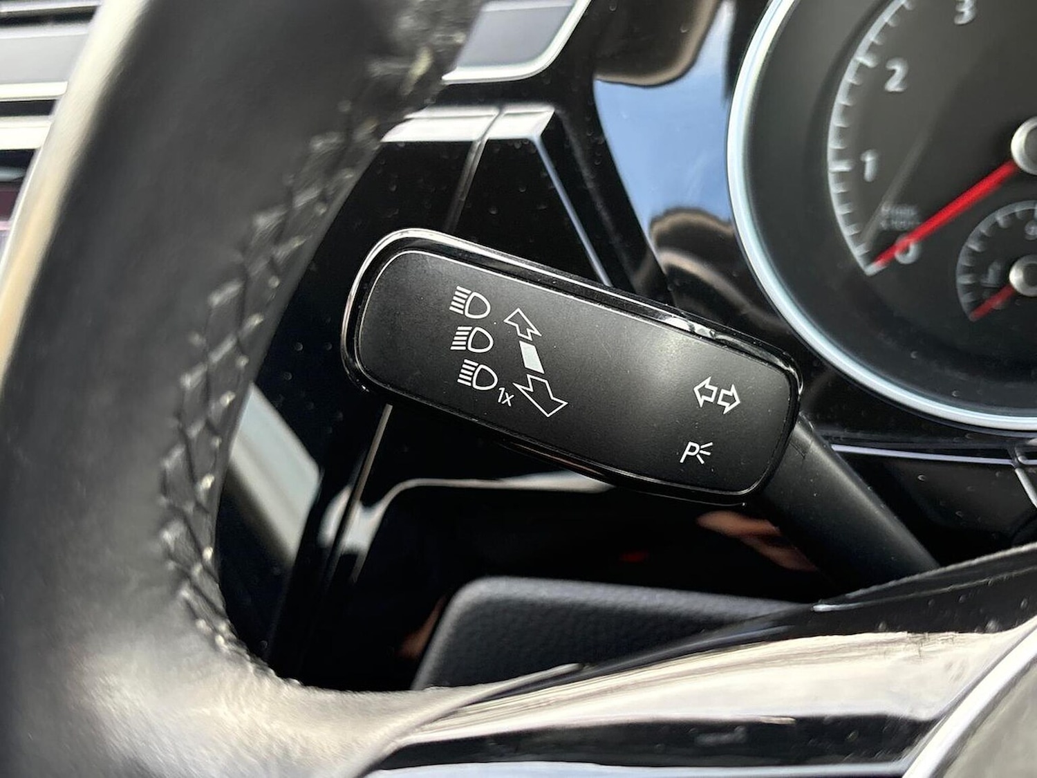 Used Volkswagen Touran 2019 for sale - 77896280: Photo 27