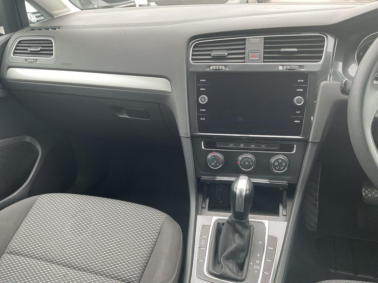 Used Volkswagen Golf 2018 for sale - 76982914: Photo 13