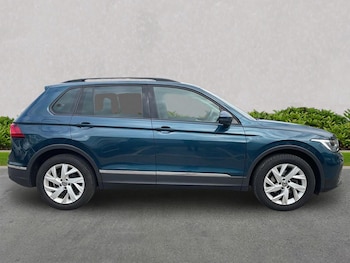 Used Volkswagen Tiguan 2020 for sale - 76383329: Photo