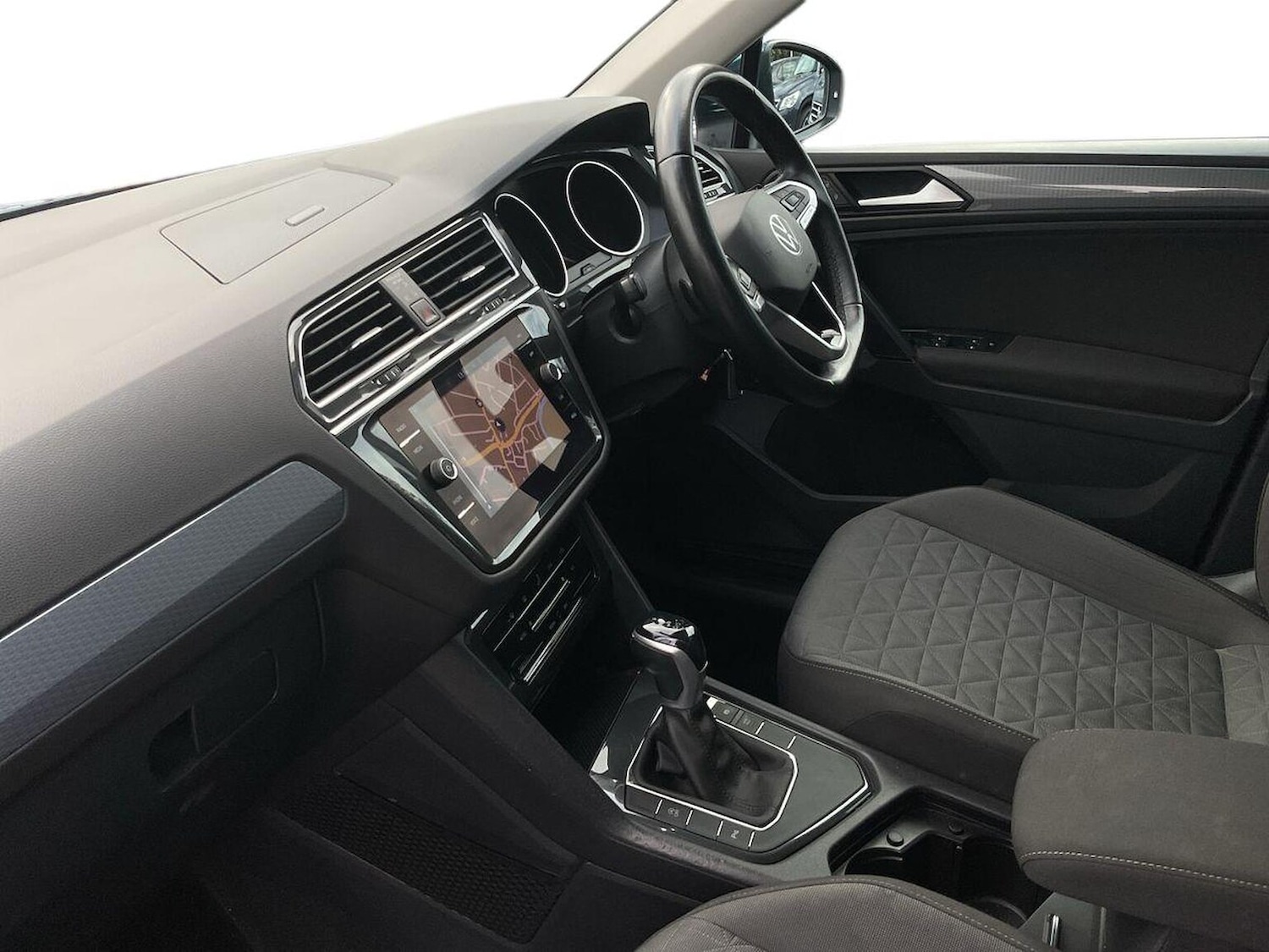 Used Volkswagen Tiguan 2020 for sale - 76383329: Photo 7