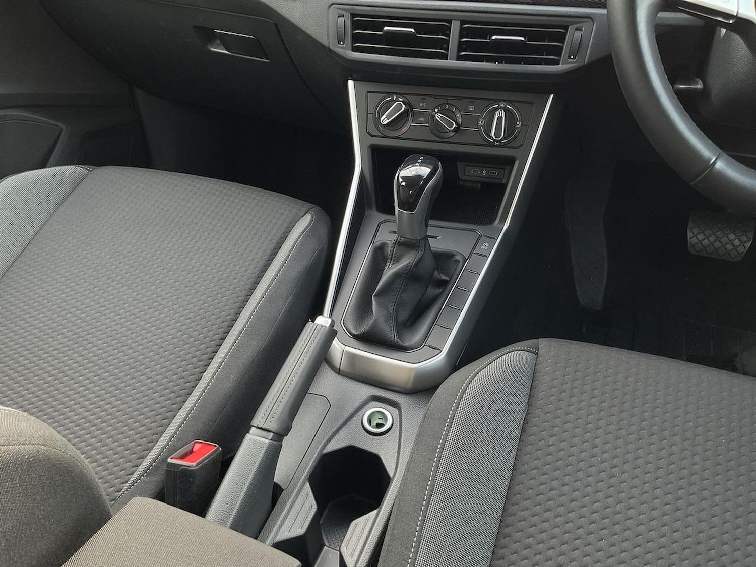 Used Volkswagen Polo 2023 for sale - 76497328: Photo 13