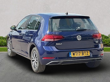 Used Volkswagen Golf 2017 for sale - 75766758: Photo