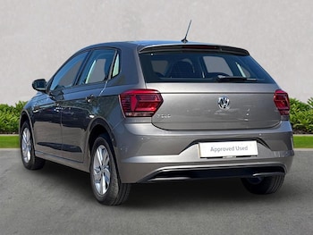 Used Volkswagen Polo 2019 for sale - 78368797: Photo