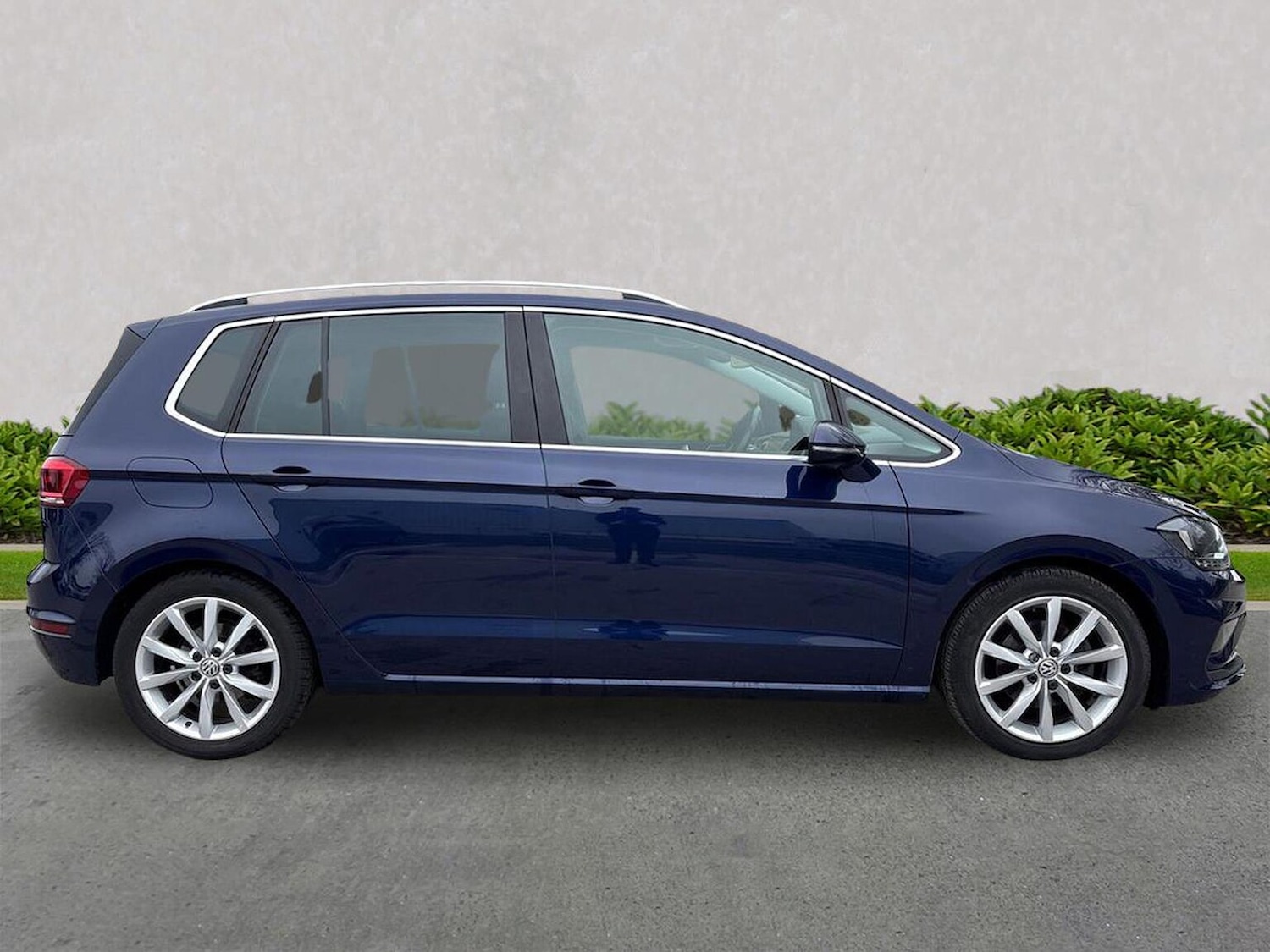 Used Volkswagen Golf SV 2018 for sale - 78194355: Photo 3